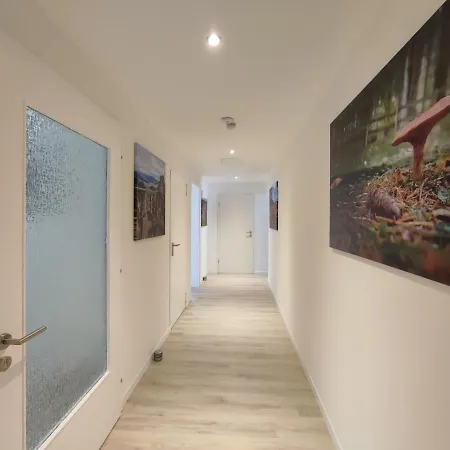 Steepleview House Frühstückspension 3*