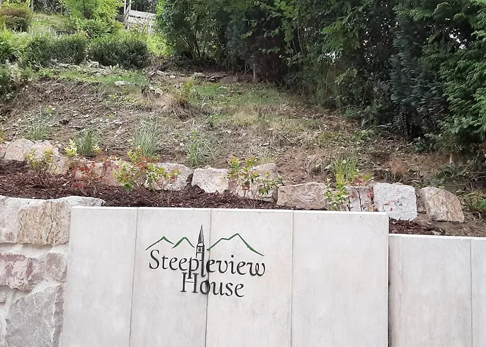 Steepleview House 3*