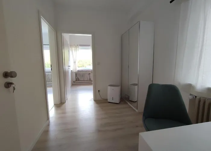 Steepleview House Bed & Breakfast 3*